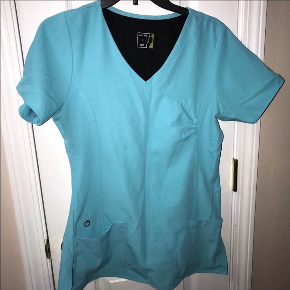 Scrub top